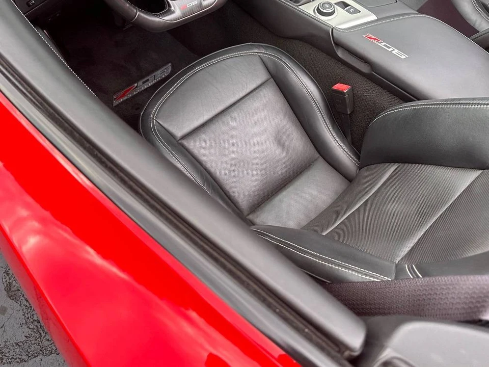 2015 Chevrolet Corvette C7 Z06 - Image 16 of 18