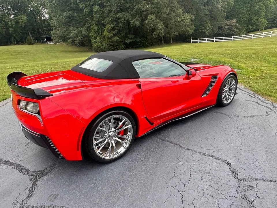 2015 Chevrolet Corvette C7 Z06 - Image 6 of 18