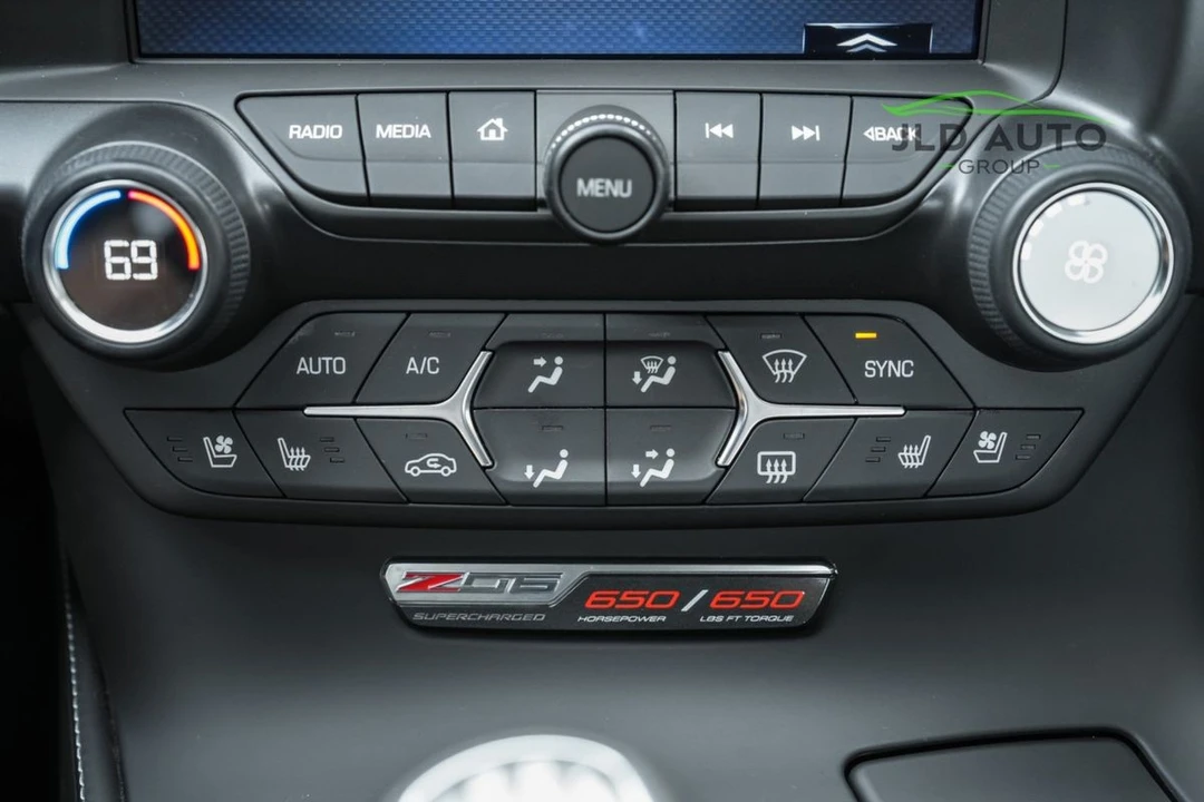 2015 Chevrolet Corvette C7 Z06 - Image 18 of 21