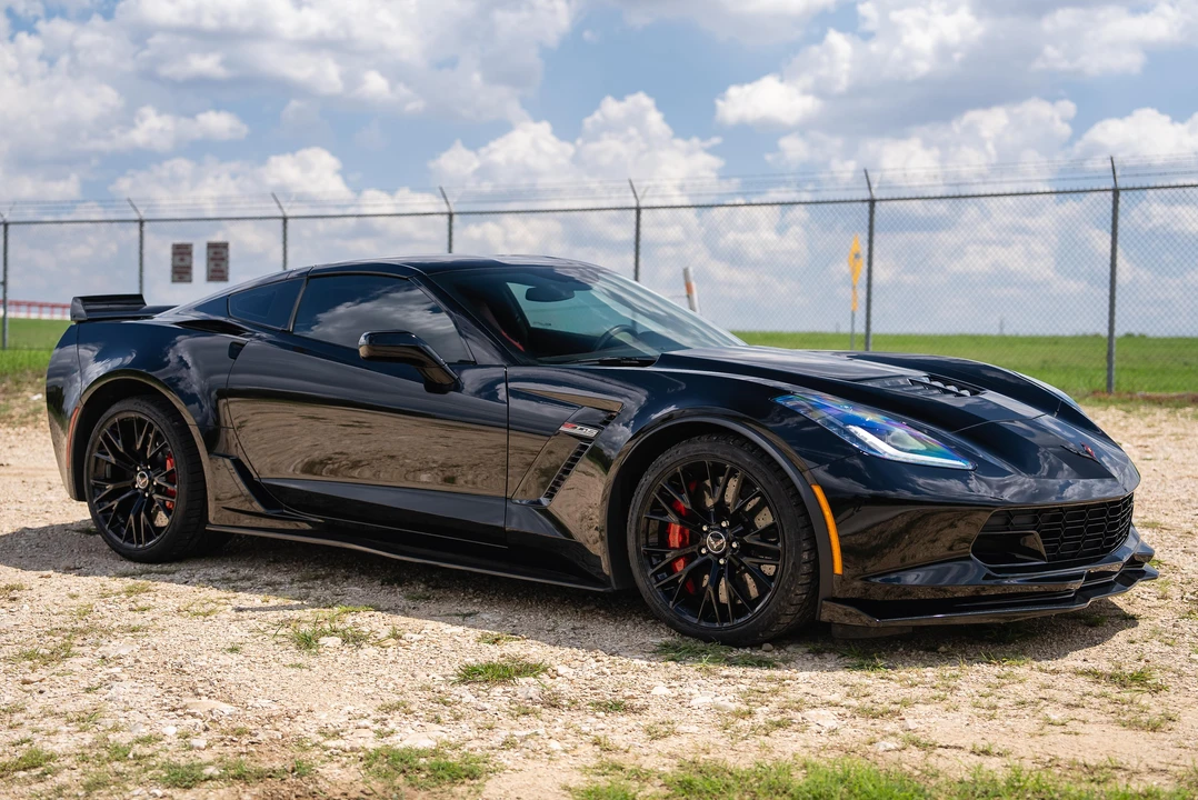 2015 Chevrolet Corvette C7 Z06 - Image 13 of 31