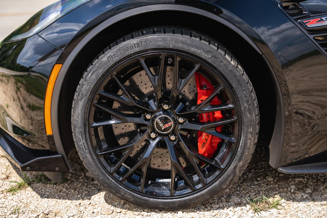 2015 Chevrolet Corvette C7 Z06 - Image 23 of 31