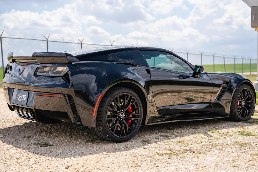 2015 Chevrolet Corvette C7 Z06 - Image 4 of 31