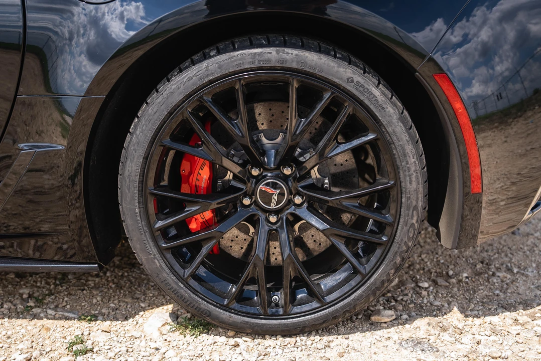 2015 Chevrolet Corvette C7 Z06 - Image 24 of 31