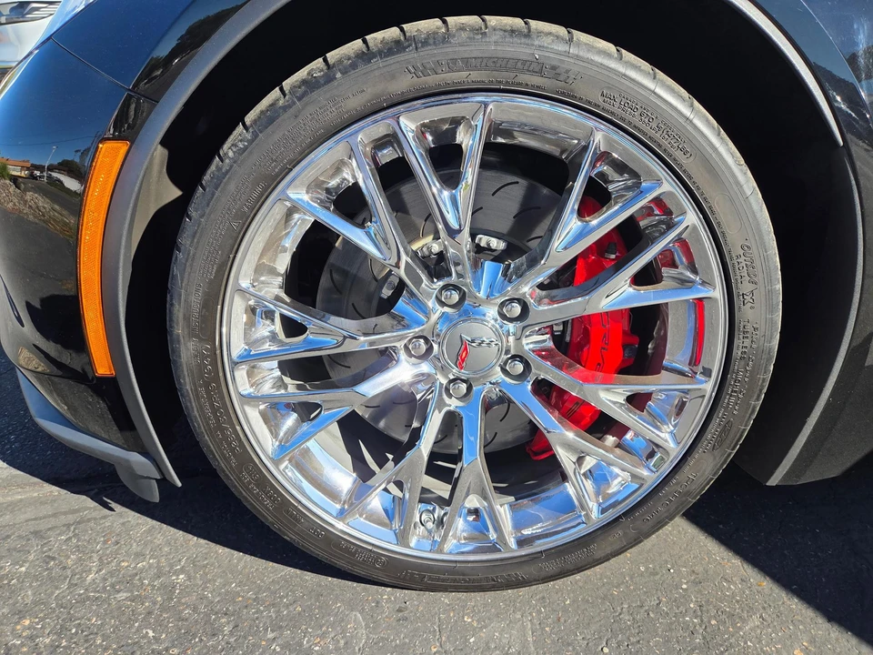 2015 Chevrolet Corvette C7 Z06 - Image 12 of 31
