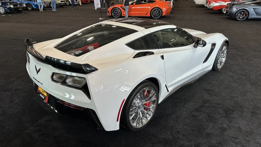 2015 Chevrolet Corvette C7 Z06 - Image 3 of 8
