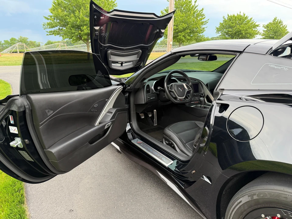 2015 Chevrolet Corvette C7 Z06 - Image 27 of 31