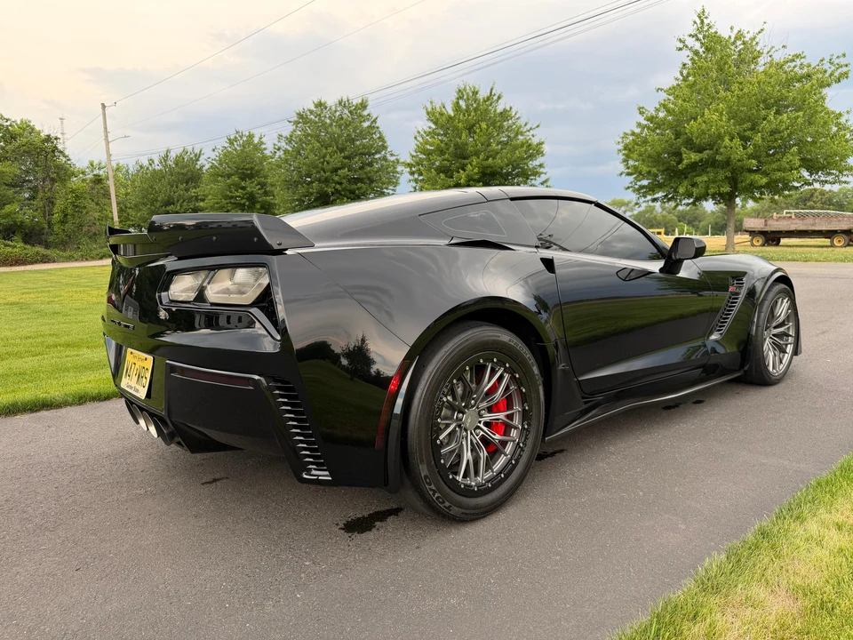 2015 Chevrolet Corvette C7 Z06 - Image 13 of 31
