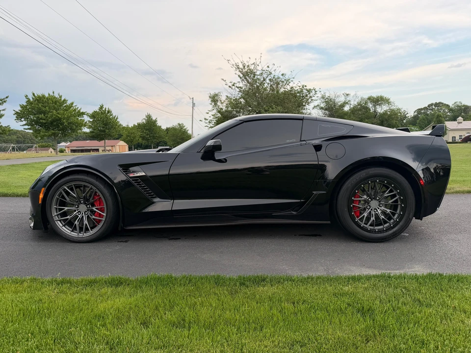2015 Chevrolet Corvette C7 Z06 - Image 9 of 31