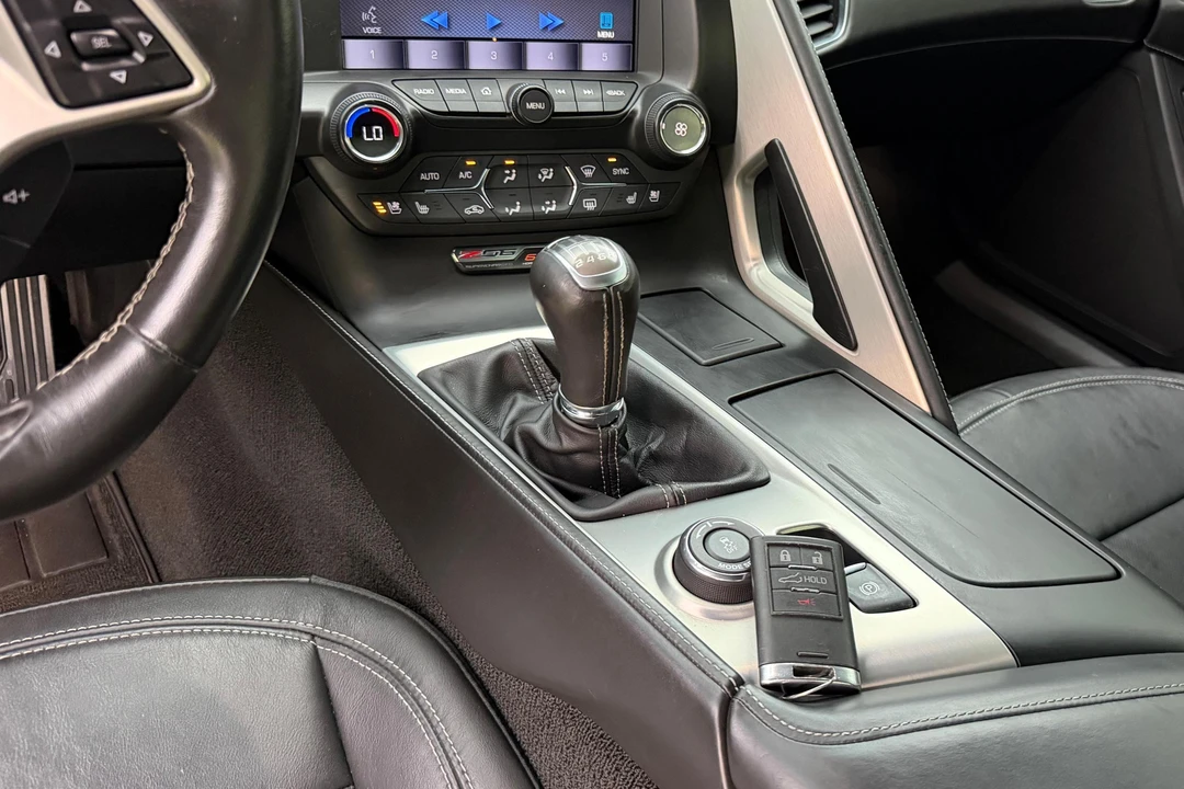 2015 Chevrolet Corvette C7 Z06 - Image 23 of 31