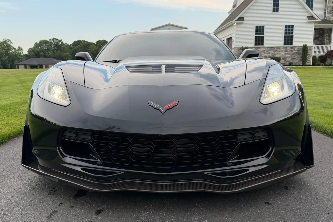 2015 Chevrolet Corvette C7 Z06 - Image 2 of 31