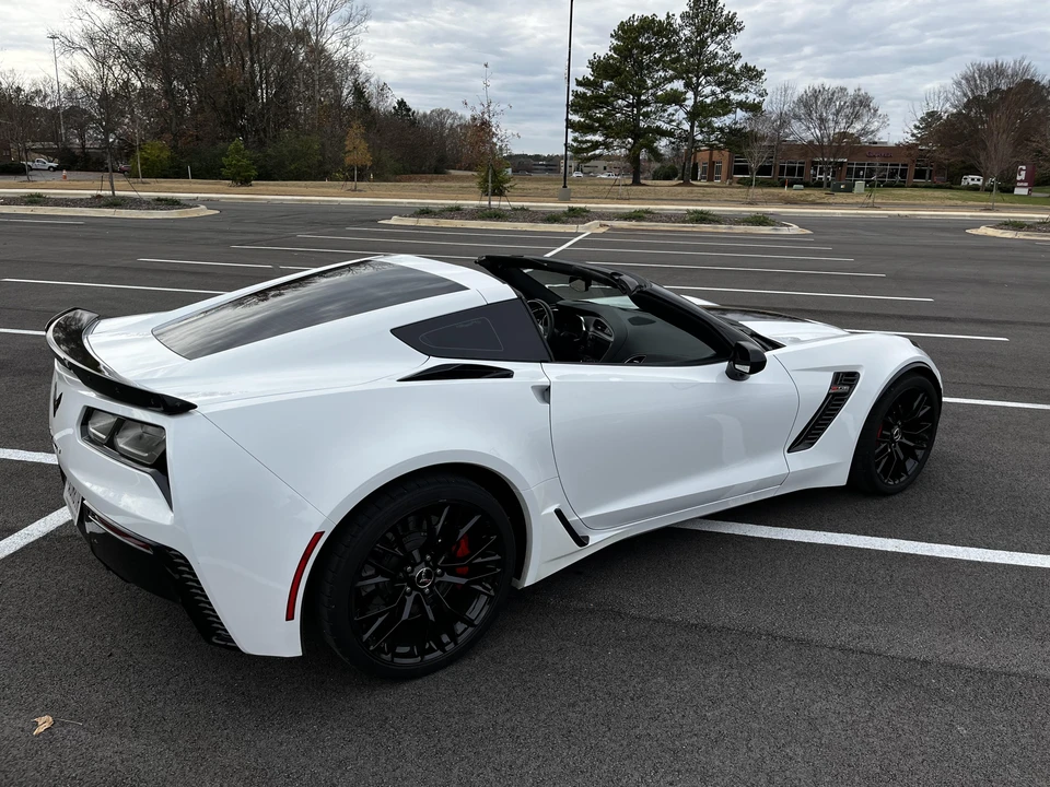 2015 Chevrolet Corvette C7 Z06 - Image 22 of 31