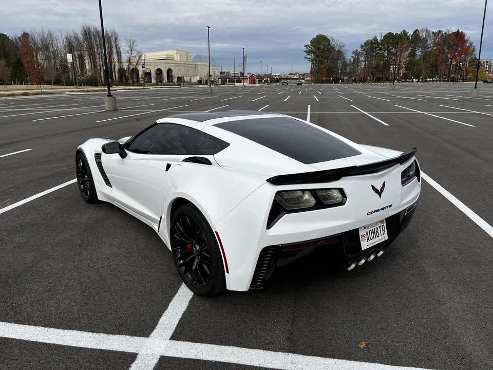 2015 Chevrolet Corvette C7 Z06 - Image 8 of 31
