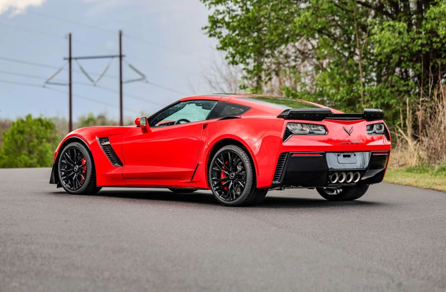 2015 Chevrolet Corvette C7 Z06 - Image 2 of 31