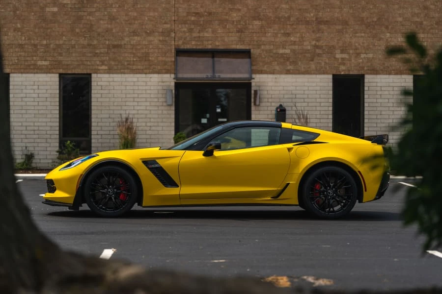 2015 Chevrolet Corvette C7 Z06 - Image 2 of 31