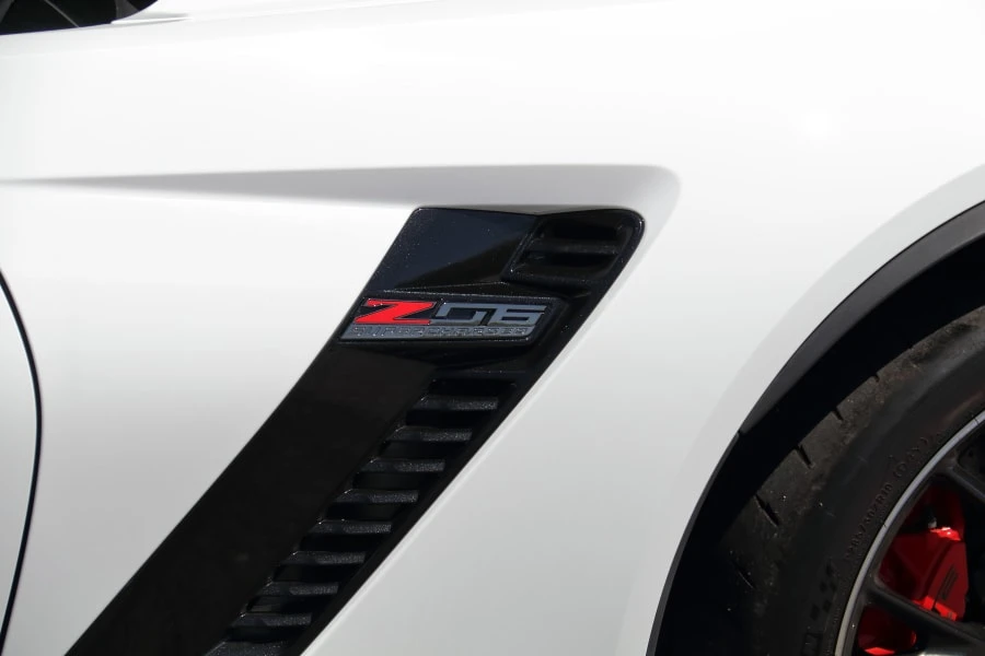 2015 Chevrolet Corvette C7 Z06 - Image 15 of 31