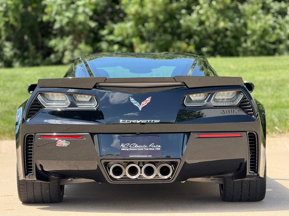 2015 Chevrolet Corvette C7 Z06 - Image 18 of 31