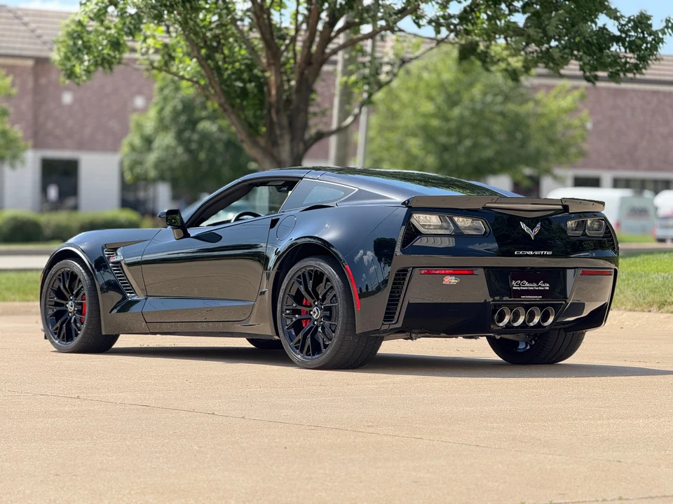 2015 Chevrolet Corvette C7 Z06 - Image 15 of 31