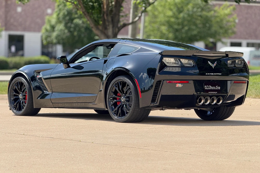 2015 Chevrolet Corvette C7 Z06 - Image 4 of 31