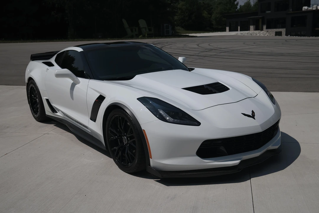 2015 Chevrolet Corvette C7 Z06 - Image 16 of 31