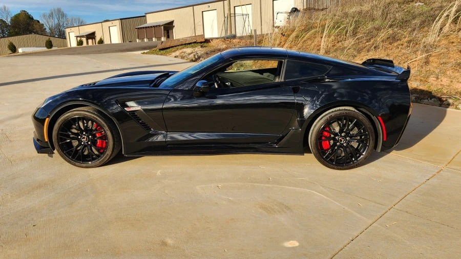 2015 Chevrolet Corvette C7 Z06 - Image 2 of 28