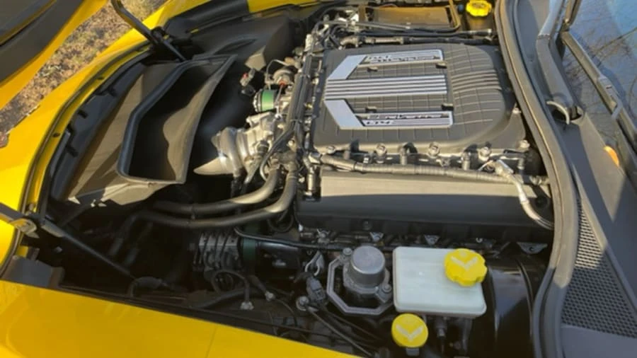 2015 Chevrolet Corvette C7 Z06 - Image 18 of 31