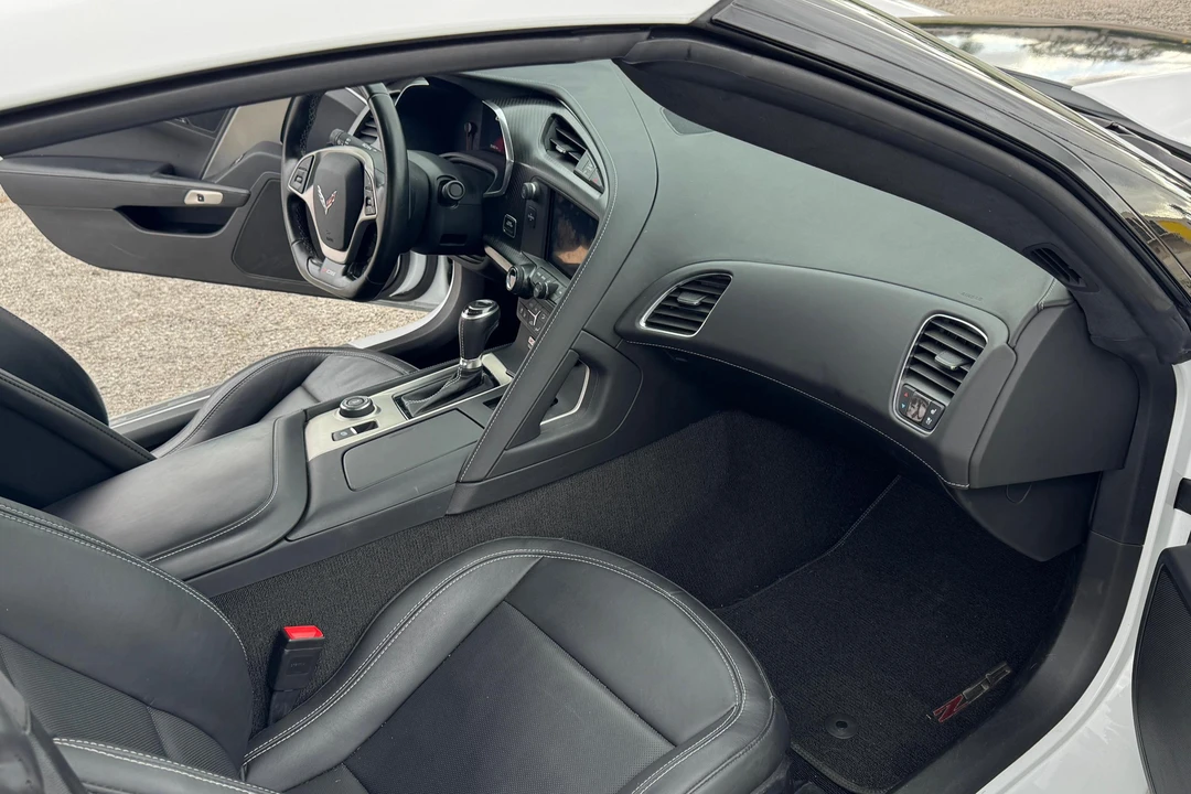 2015 Chevrolet Corvette C7 Z06 - Image 30 of 31