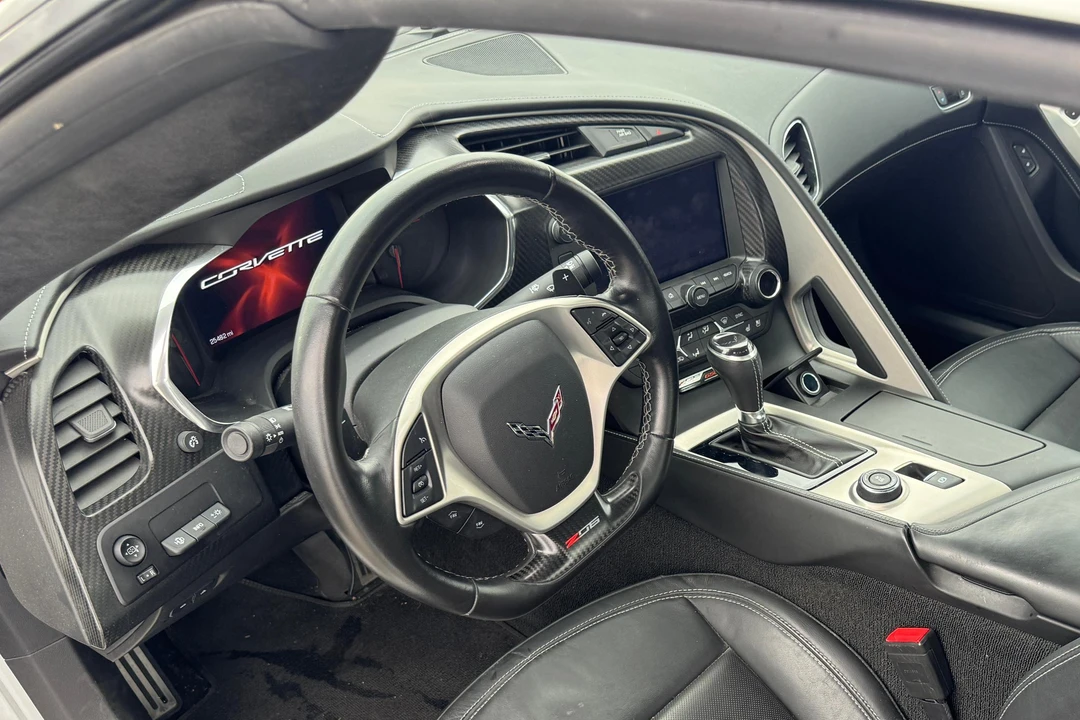 2015 Chevrolet Corvette C7 Z06 - Image 29 of 31