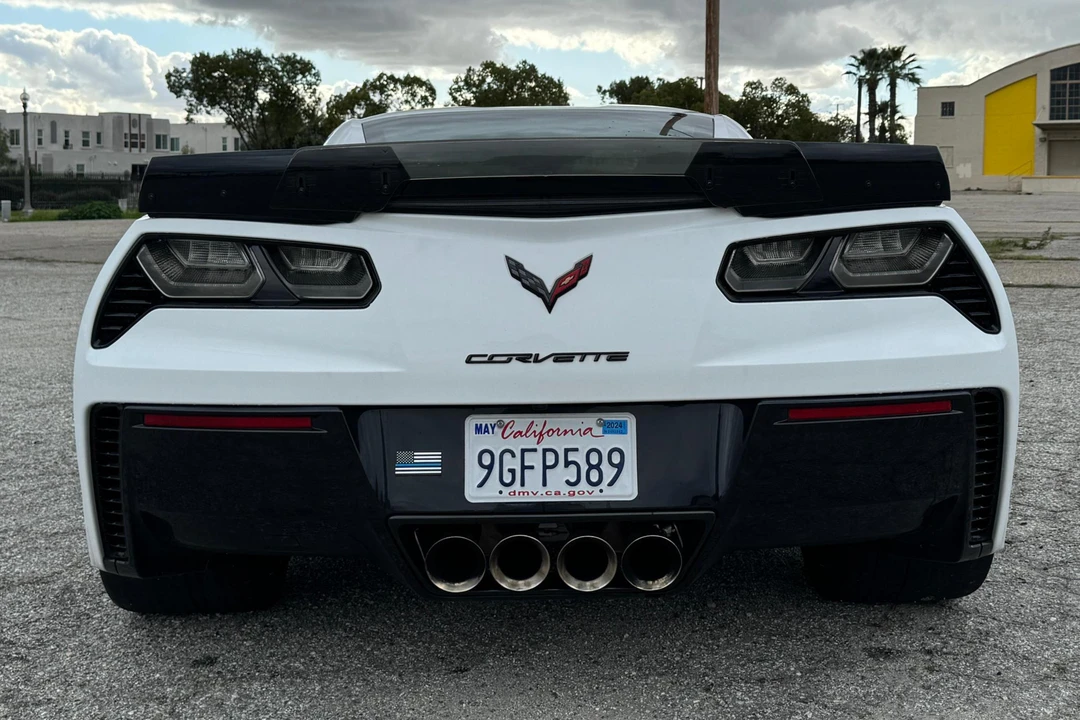 2015 Chevrolet Corvette C7 Z06 - Image 5 of 31