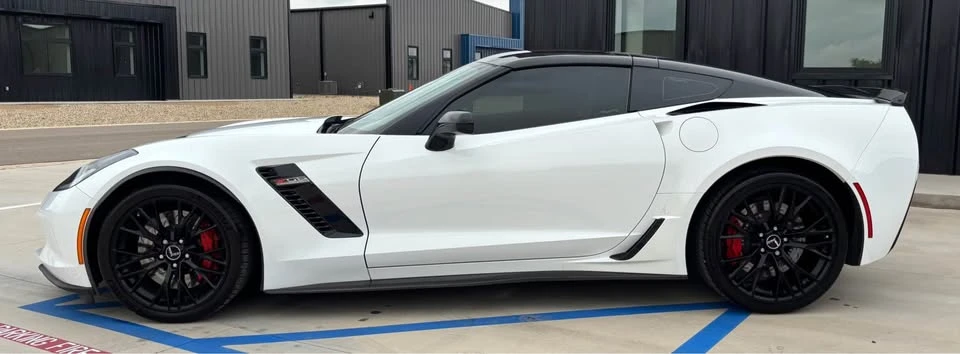 2015 Chevrolet Corvette C7 Z06 - Image 2 of 21