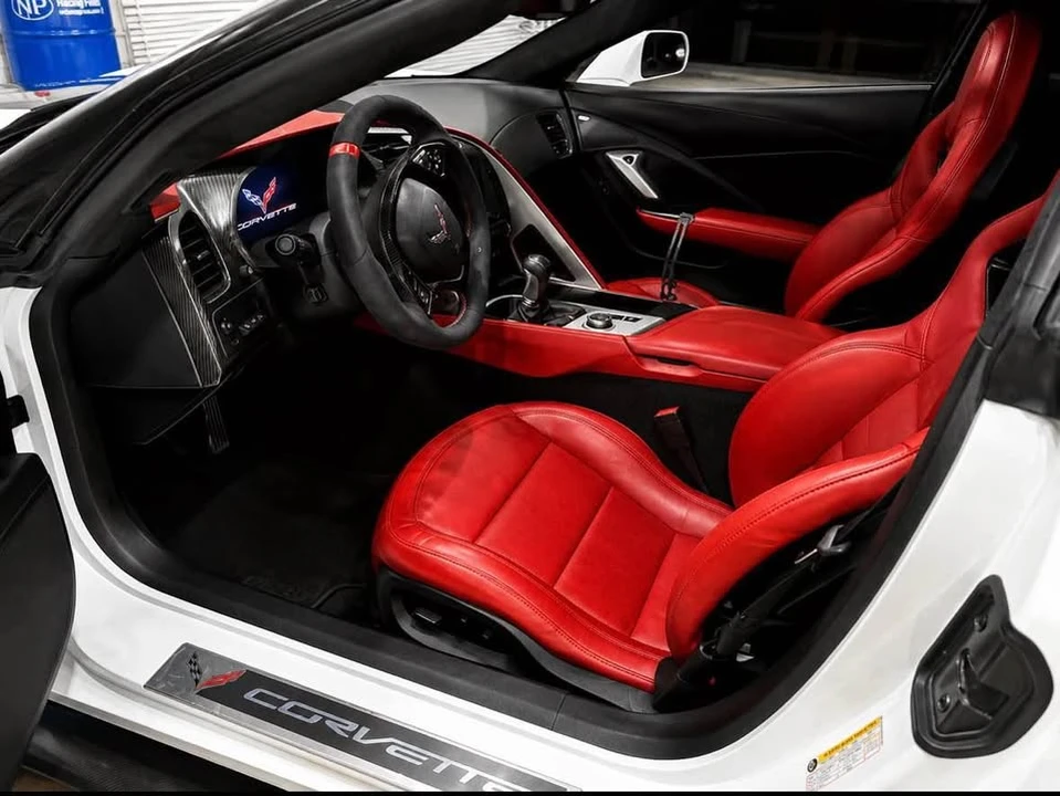 2015 Chevrolet Corvette C7 Z06 - Image 7 of 18