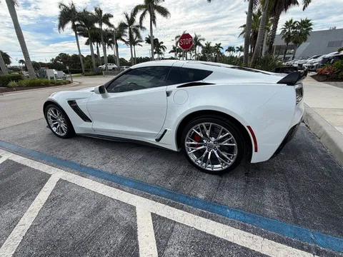 2015 Chevrolet Corvette C7 Z06 - Image 3 of 11
