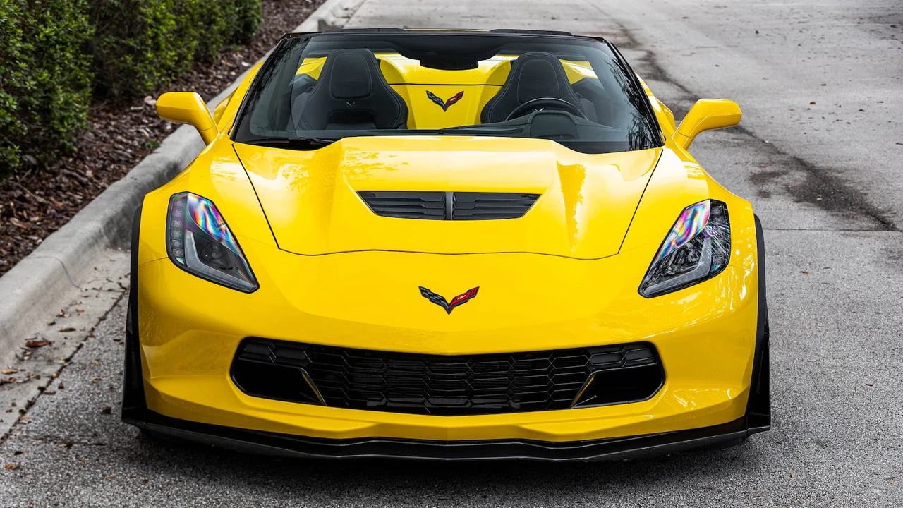 2015 Chevrolet Corvette C7 Z06 - Image 11 of 31