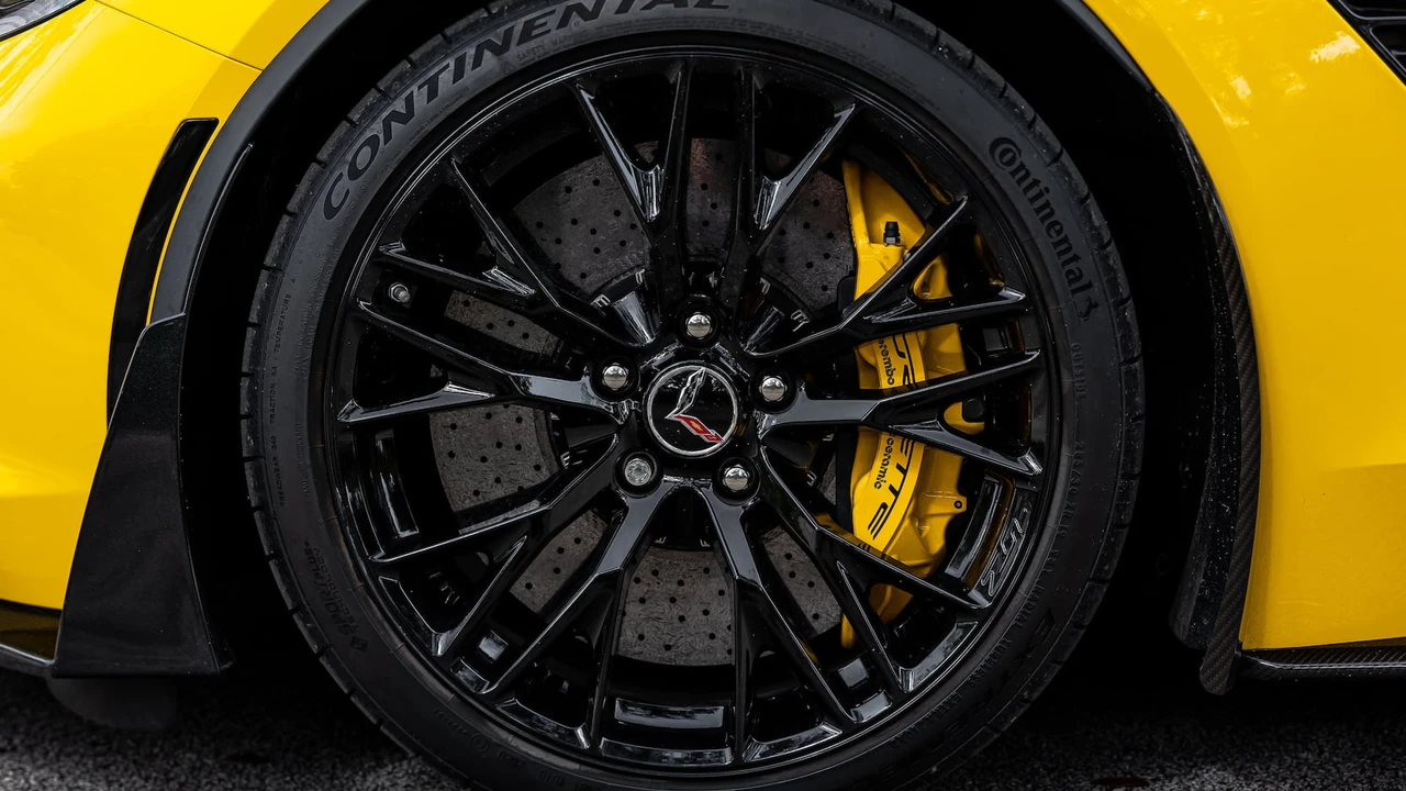 2015 Chevrolet Corvette C7 Z06 - Image 20 of 31