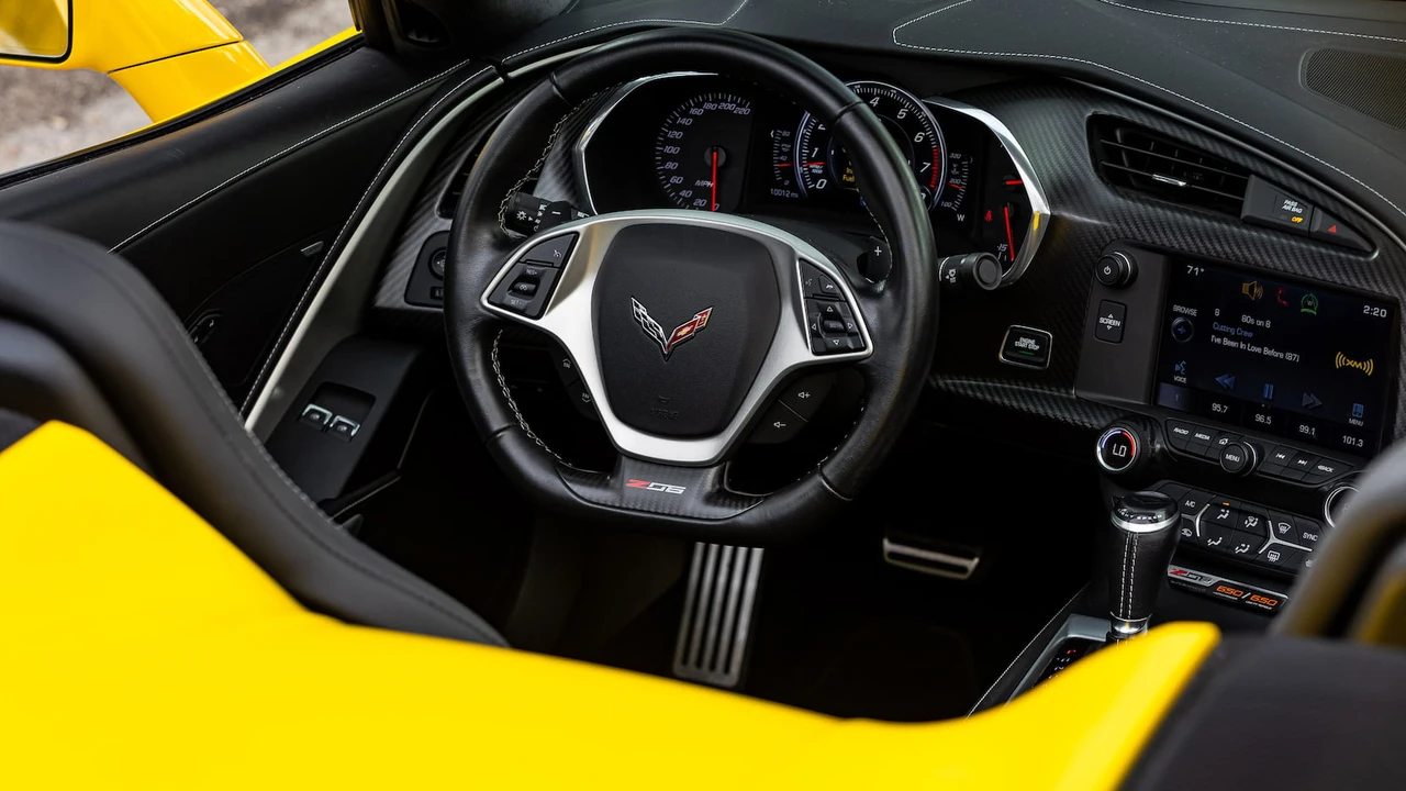 2015 Chevrolet Corvette C7 Z06 - Image 26 of 31