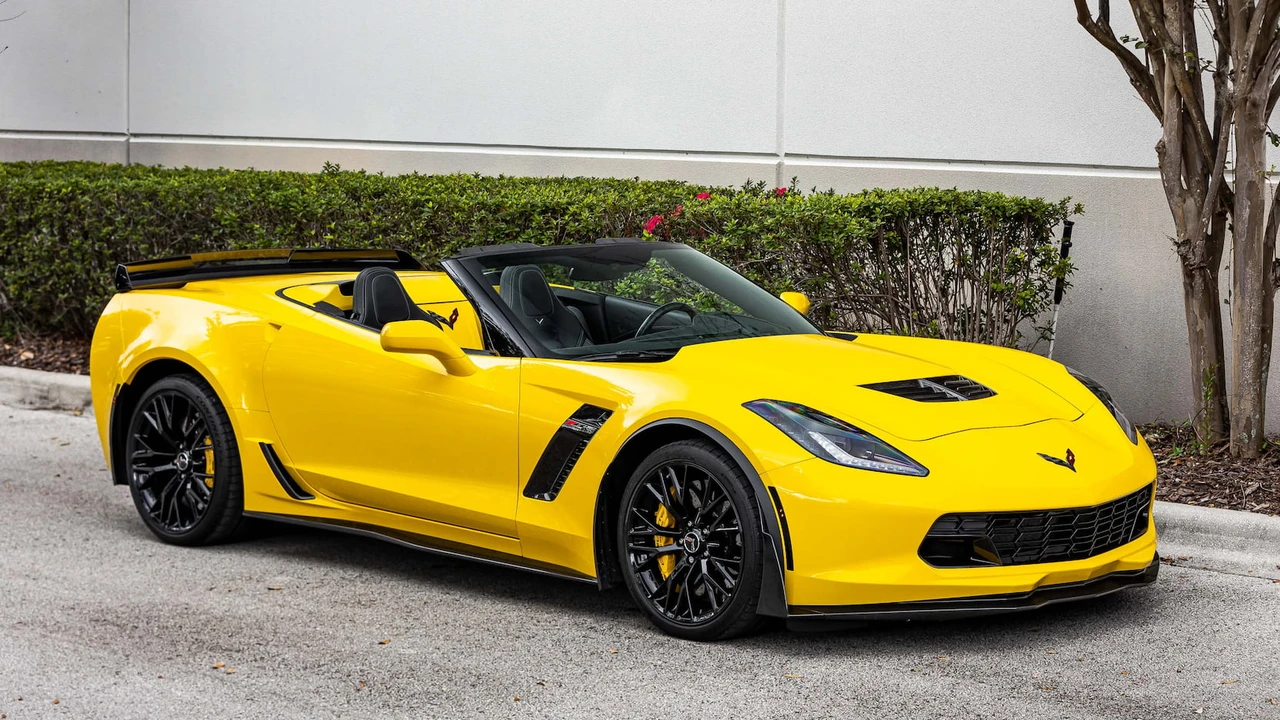 2015 Chevrolet Corvette C7 Z06 - Image 28 of 31
