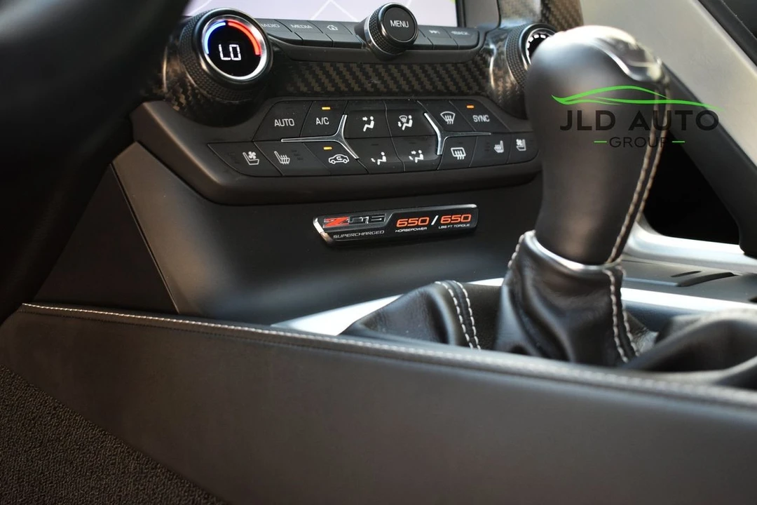 2015 Chevrolet Corvette C7 Z06 - Image 20 of 31