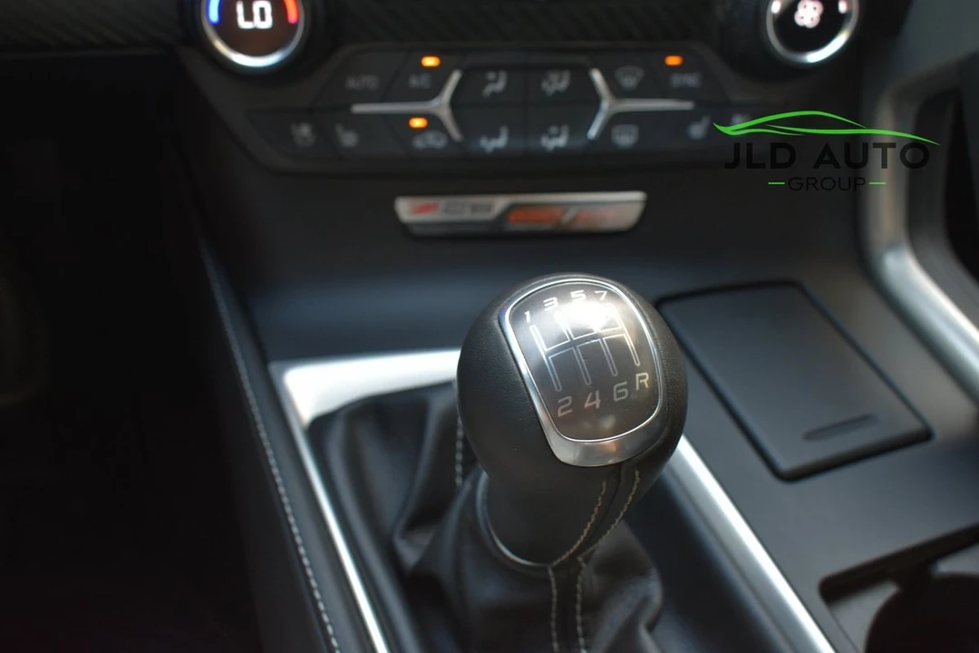 2015 Chevrolet Corvette C7 Z06 - Image 17 of 31