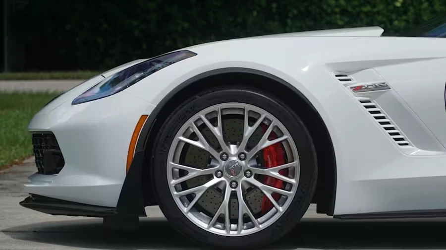 2015 Chevrolet Corvette C7 Z06 - Image 11 of 31