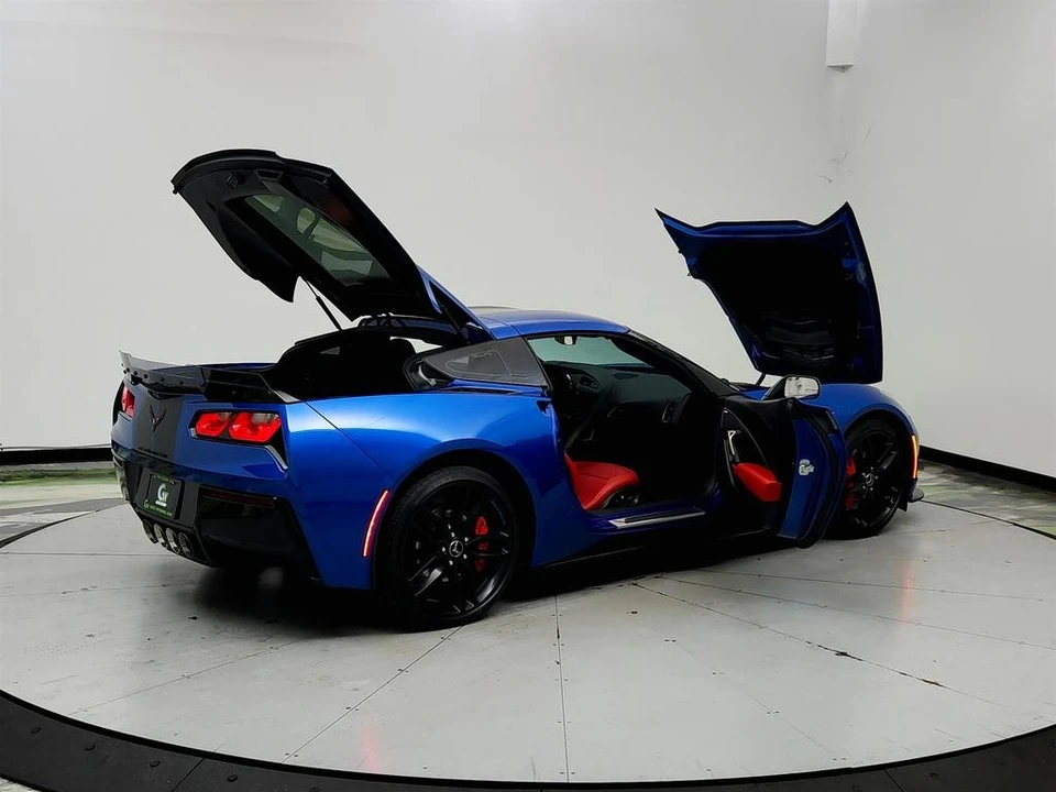 2015 Chevrolet Corvette C7 Z06 - Image 11 of 31