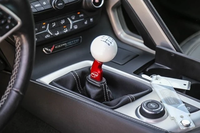 2015 Chevrolet Corvette C7 - Image 17 of 31