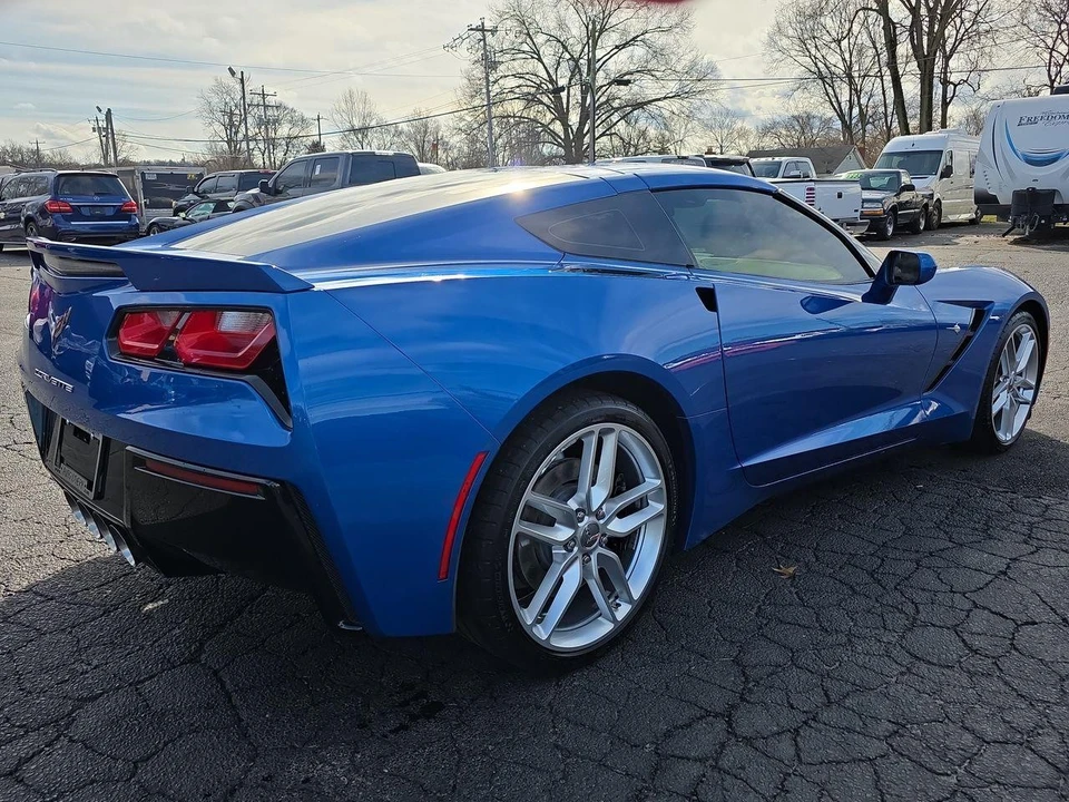 2015 Chevrolet Corvette C7 - Image 2 of 12