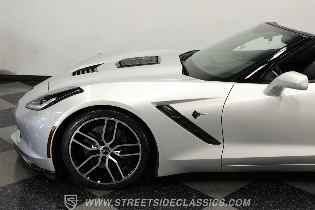 2015 Chevrolet - Image 23 of 31