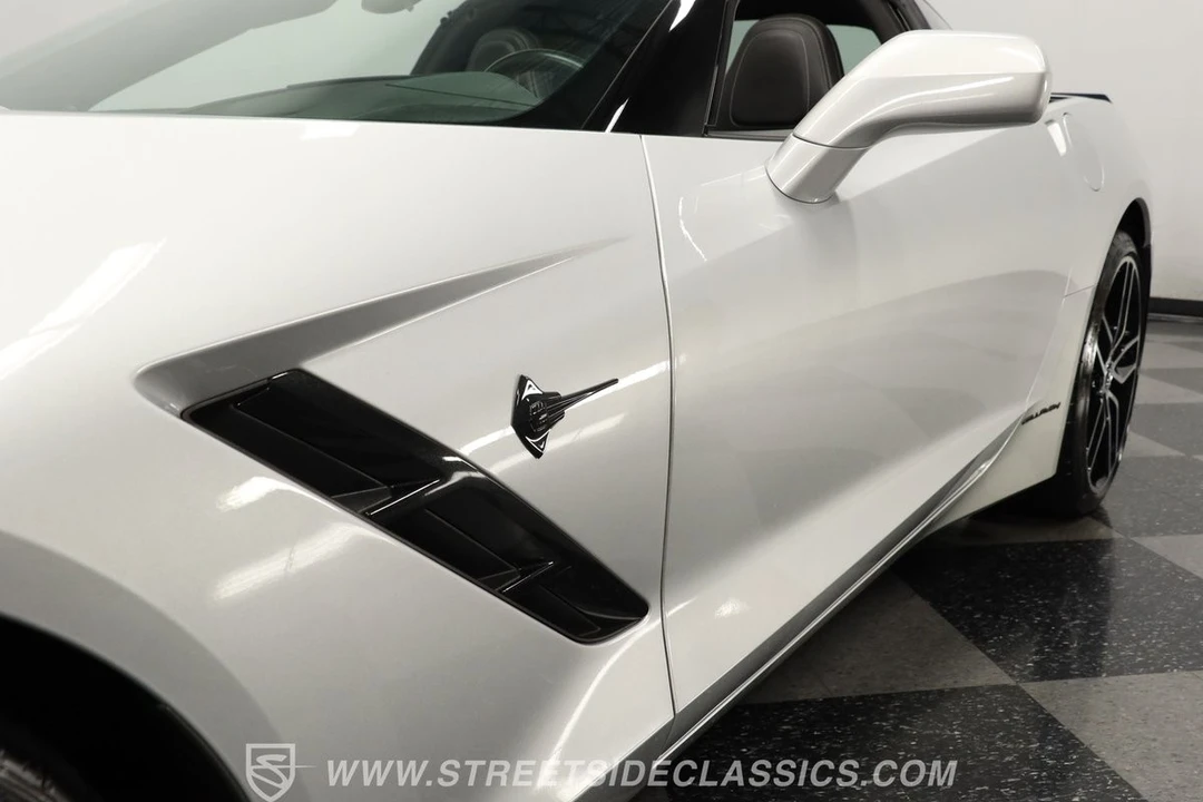2015 Chevrolet - Image 22 of 31