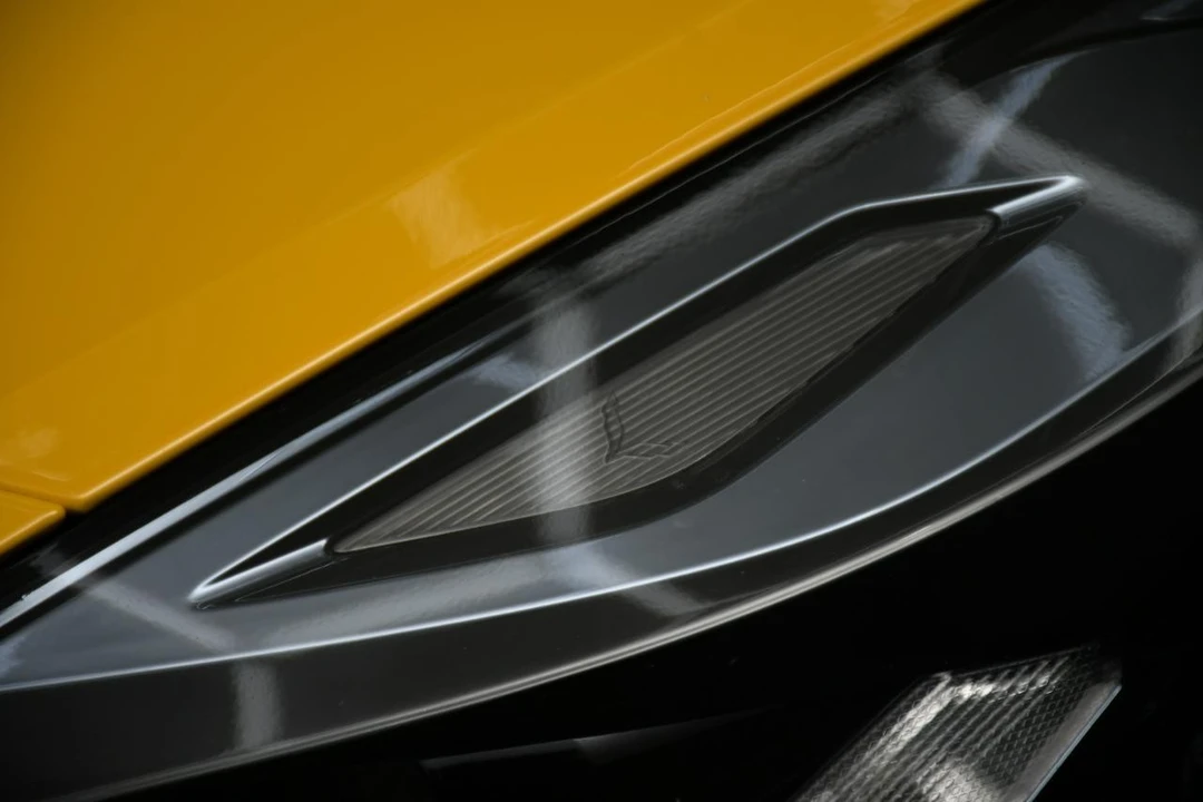2015 Chevrolet Corvette C7 - Image 4 of 31