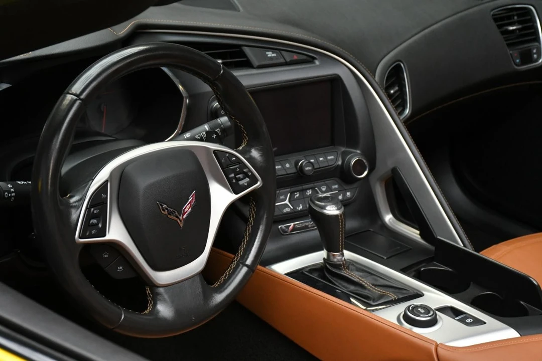 2015 Chevrolet Corvette C7 - Image 7 of 31