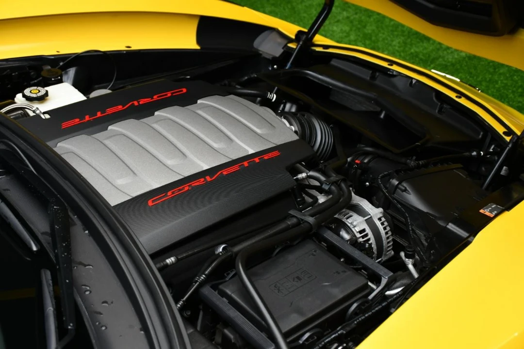 2015 Chevrolet Corvette C7 - Image 19 of 31