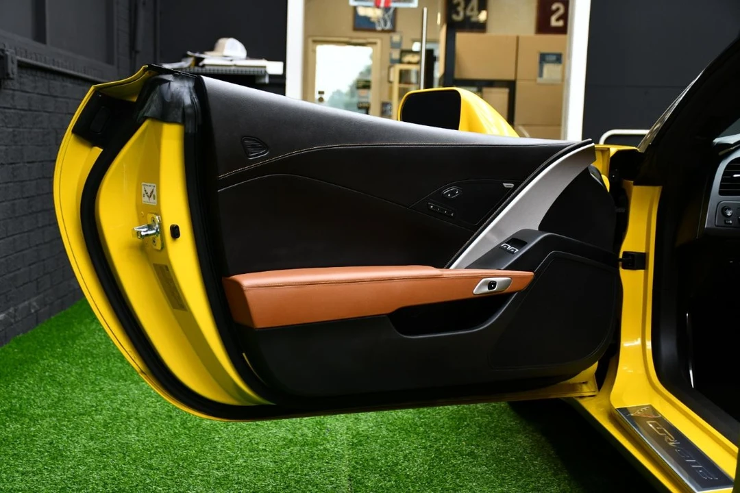 2015 Chevrolet Corvette C7 - Image 21 of 31