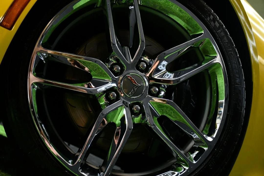 2015 Chevrolet Corvette C7 - Image 2 of 31