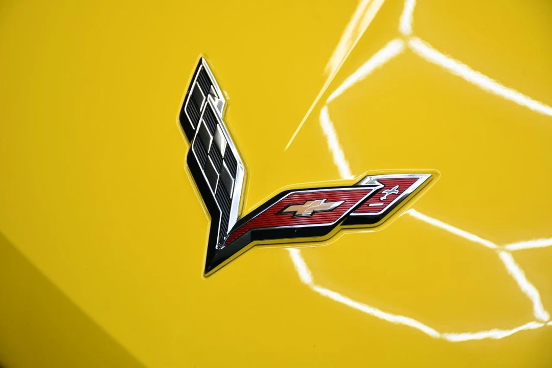 2015 Chevrolet Corvette C7 - Image 16 of 31