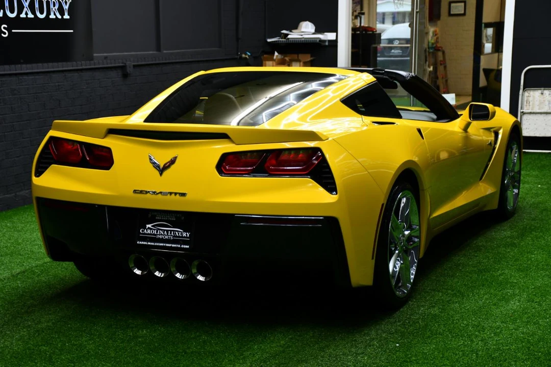 2015 Chevrolet Corvette C7 - Image 18 of 31